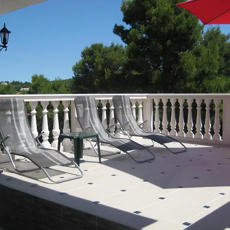 Marijan Martinovic Apartman *