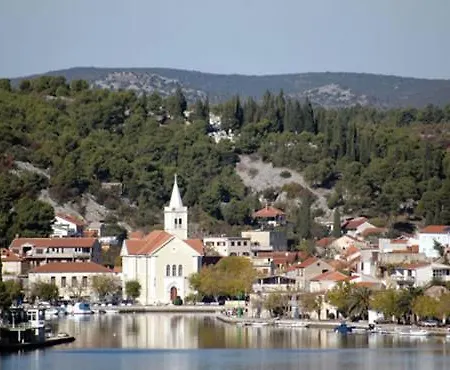 Marijan Martinovic *