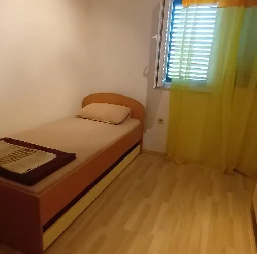 Marijan Martinovic *